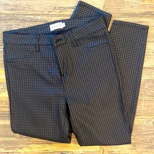 NEW Cello Sz 11 Houndstooth Print Black Skinny Jogging Pants